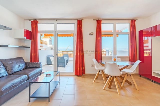 Piso de 2 habitaciones en Los Cristianos, Arona en venta con piscina - 585.000 € (Ref: 9345695)