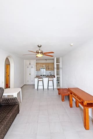 2 slaapkamer Flat te koop in San Eugenio Alto, Adeje - € 339.000 (Ref: 9347981)