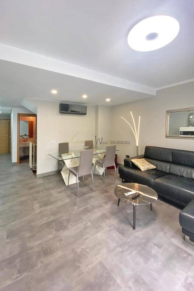 3 camera da letto Villa in vendita in Costa Adeje con piscina garage - 470.000 € (Rif: 9348660)