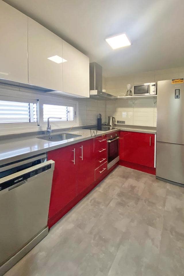 3 camera da letto Villa in vendita in Costa Adeje con piscina garage - 470.000 € (Rif: 9348660)