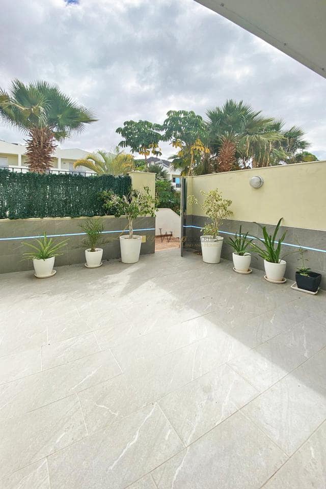 3 camera da letto Villa in vendita in Costa Adeje con piscina garage - 470.000 € (Rif: 9348660)