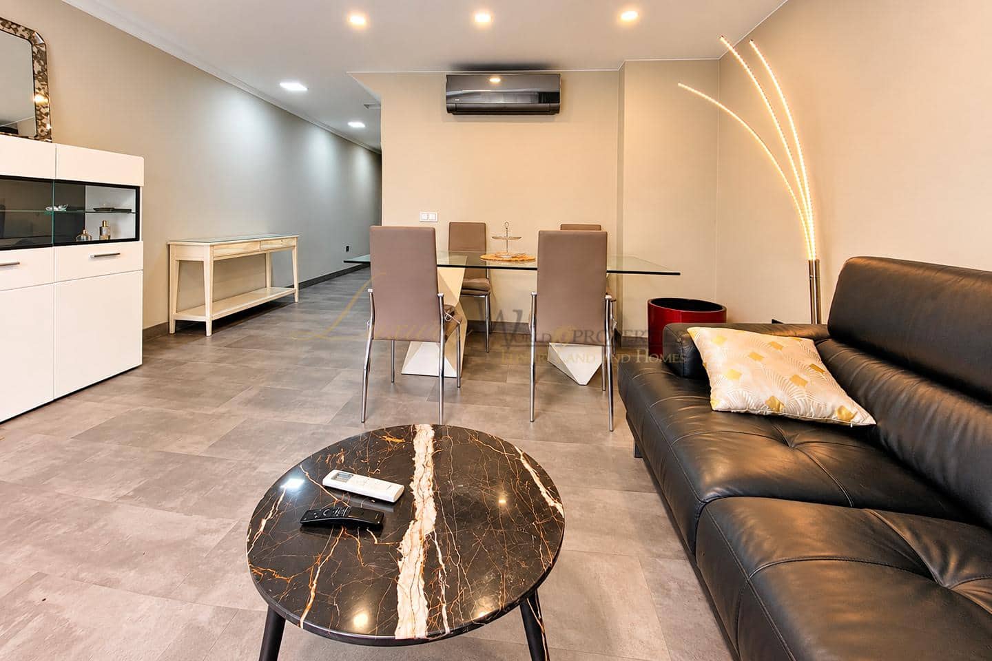 3 camera da letto Villa in vendita in Costa Adeje con piscina garage - 470.000 € (Rif: 9348660)