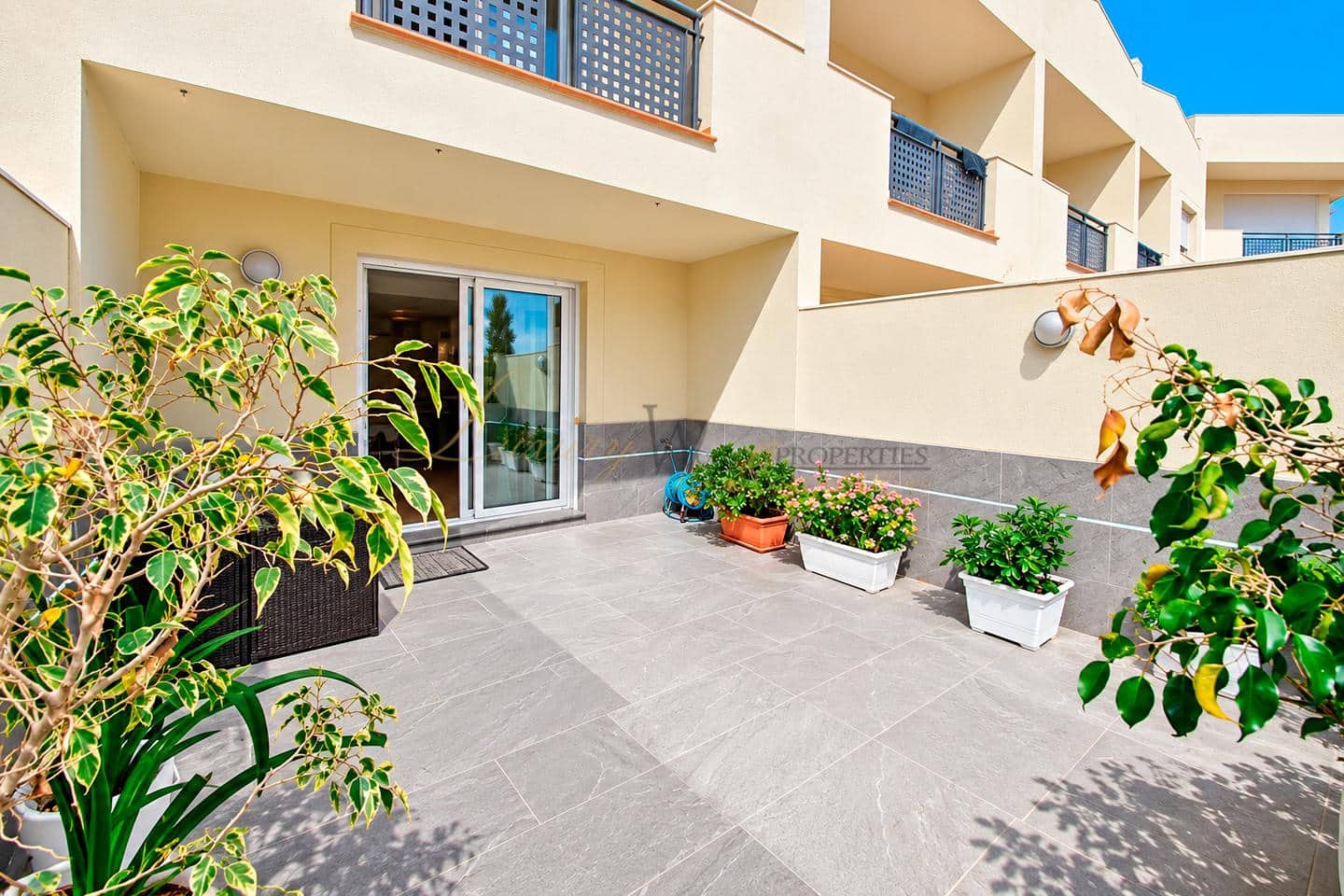 3 camera da letto Villa in vendita in Costa Adeje con piscina garage - 470.000 € (Rif: 9348660)