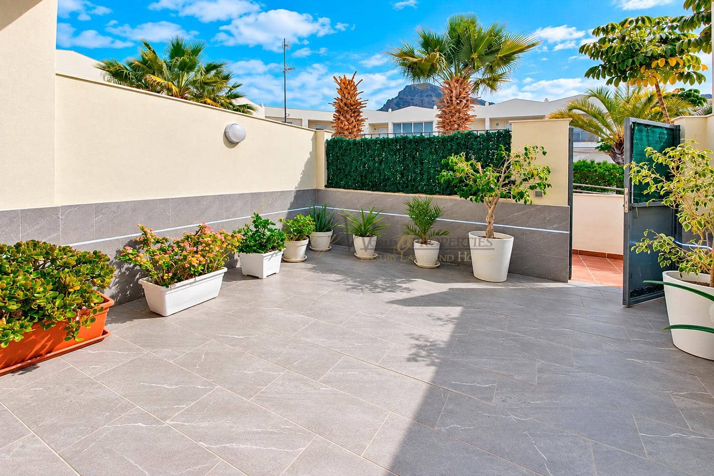3 camera da letto Villa in vendita in Costa Adeje con piscina garage - 470.000 € (Rif: 9348660)