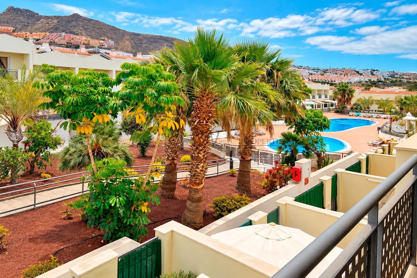 3 camera da letto Villa in vendita in Costa Adeje con piscina garage - 470.000 € (Rif: 9348660)