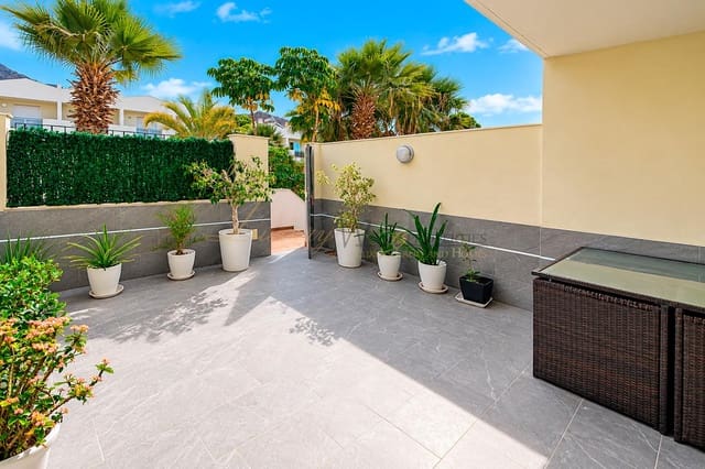 3 chambre Villa/Maison à vendre à Playa de Fañabé Alto, Adeje avec piscine garage - 470 000 € (Ref: 9348660)