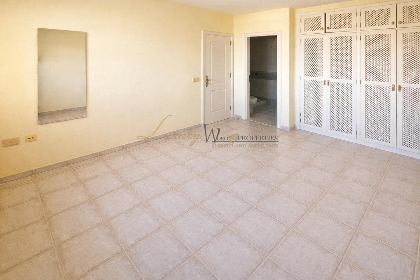 2 chambre Appartement à vendre à Costa Adeje avec piscine - 449 000 € (Ref: 9352894)