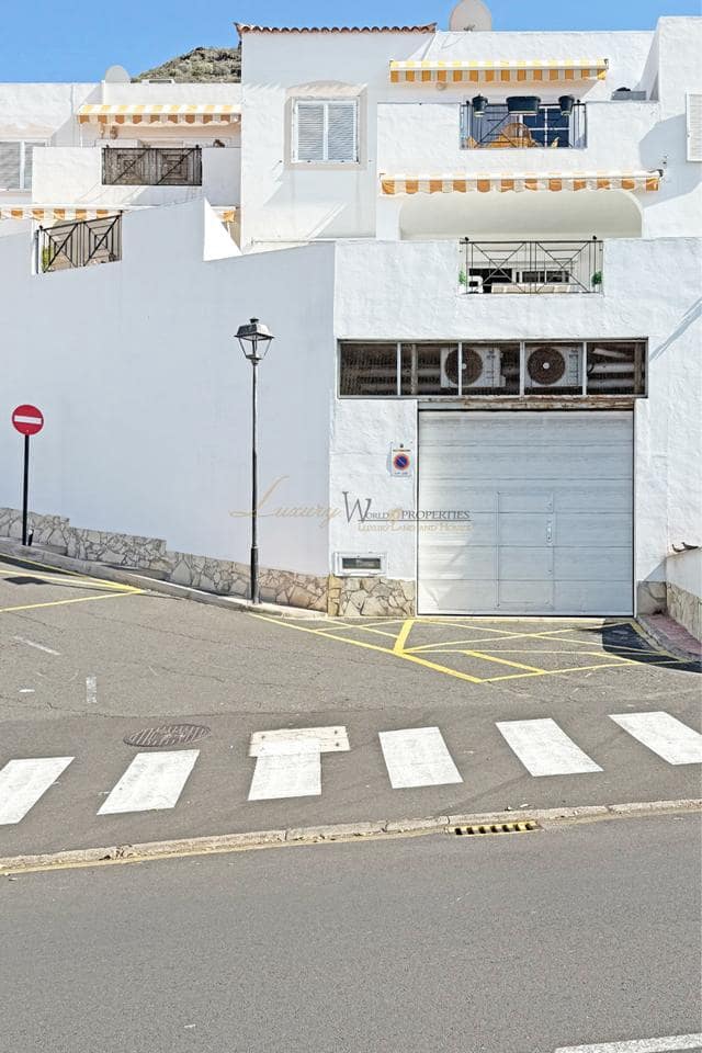 1 soveværelse Virksomhed til salg i Costa Adeje - € 450.000 (Ref: 9357855)