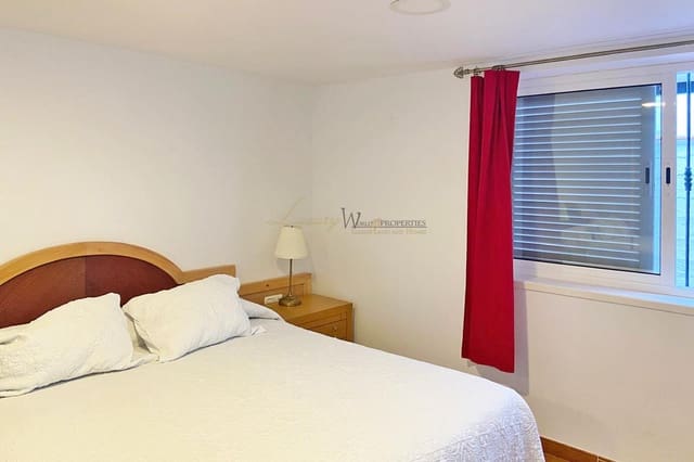 2 slaapkamer Flat te koop in Los Cristianos, Arona met zwembad - € 320.000 (Ref: 9369079)