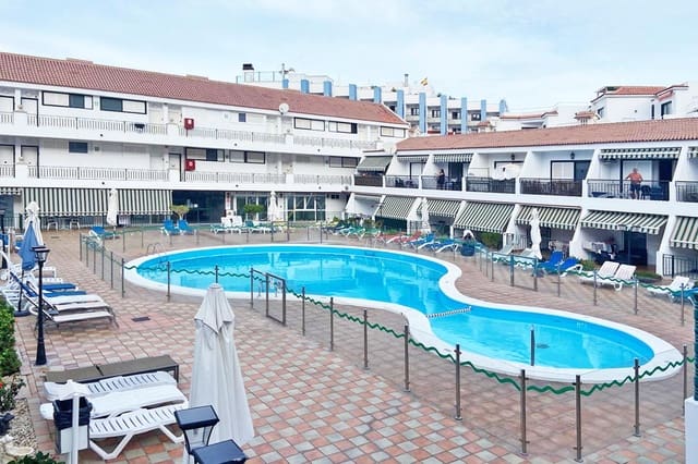 2 slaapkamer Flat te koop in Los Cristianos, Arona met zwembad - € 320.000 (Ref: 9369079)