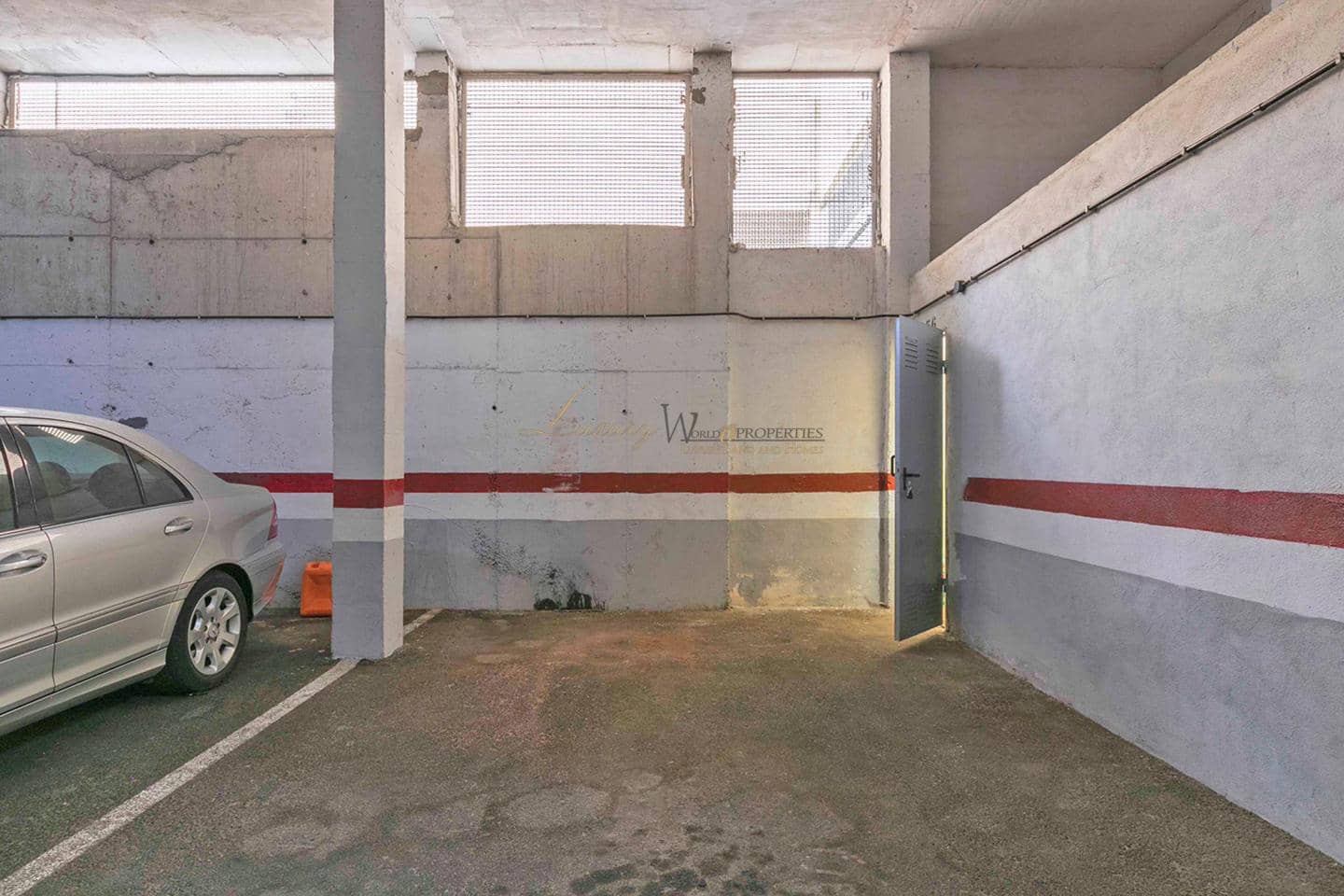 3 bedroom Flat for sale in El Fraile with garage - € 265,000 (Ref: 9379920)