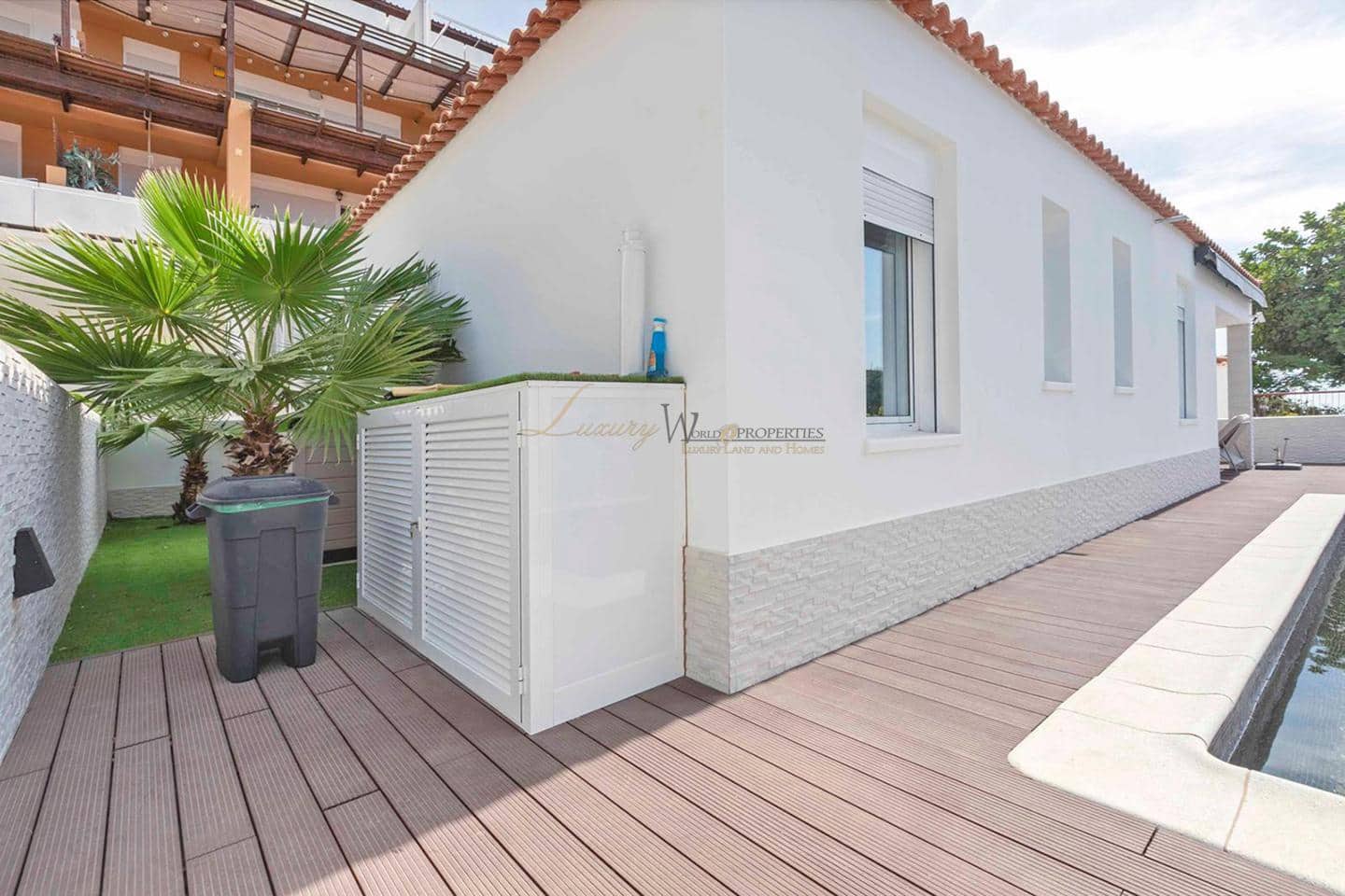 3 bedroom Villa for sale in Amarilla Golf with pool garage - € 690,000 (Ref: 9401744)