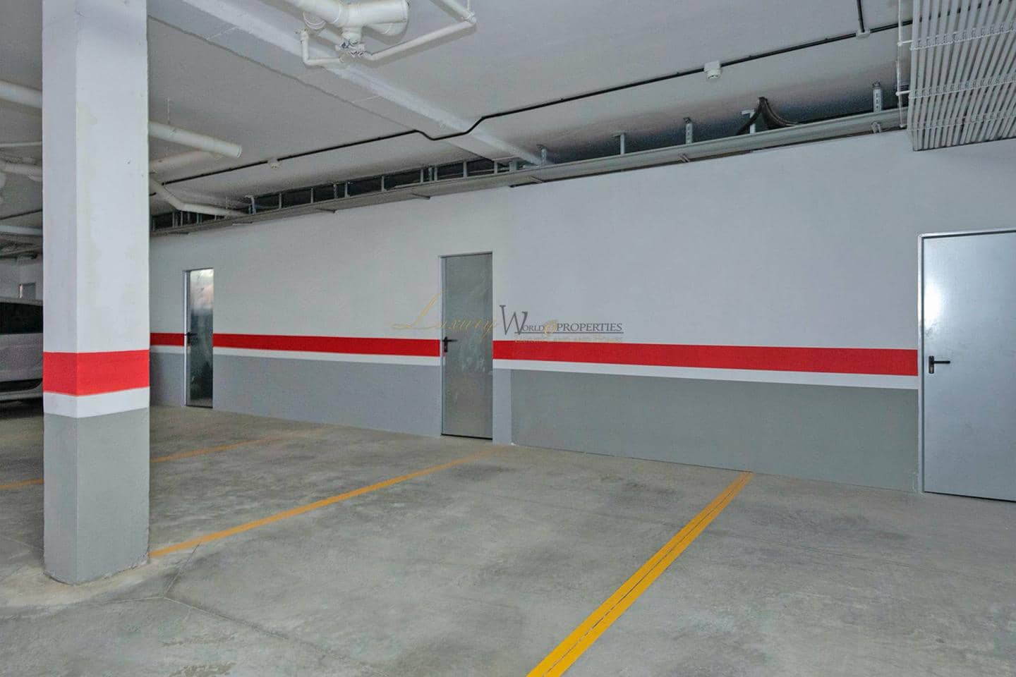 3 bedroom Villa for sale in Amarilla Golf with pool garage - € 690,000 (Ref: 9401744)