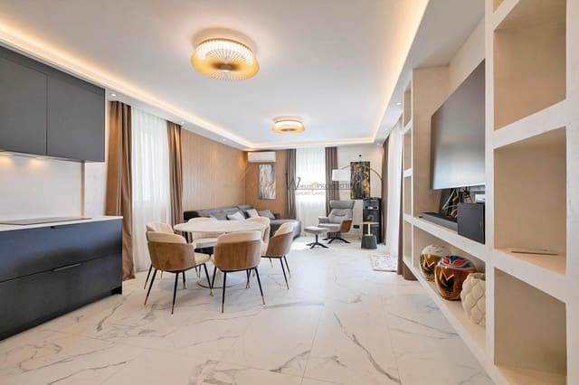 3 slaapkamer Villa te koop in Amarilla Golf, San Miguel de Abona met zwembad garage - € 690.000 (Ref: 9401744)