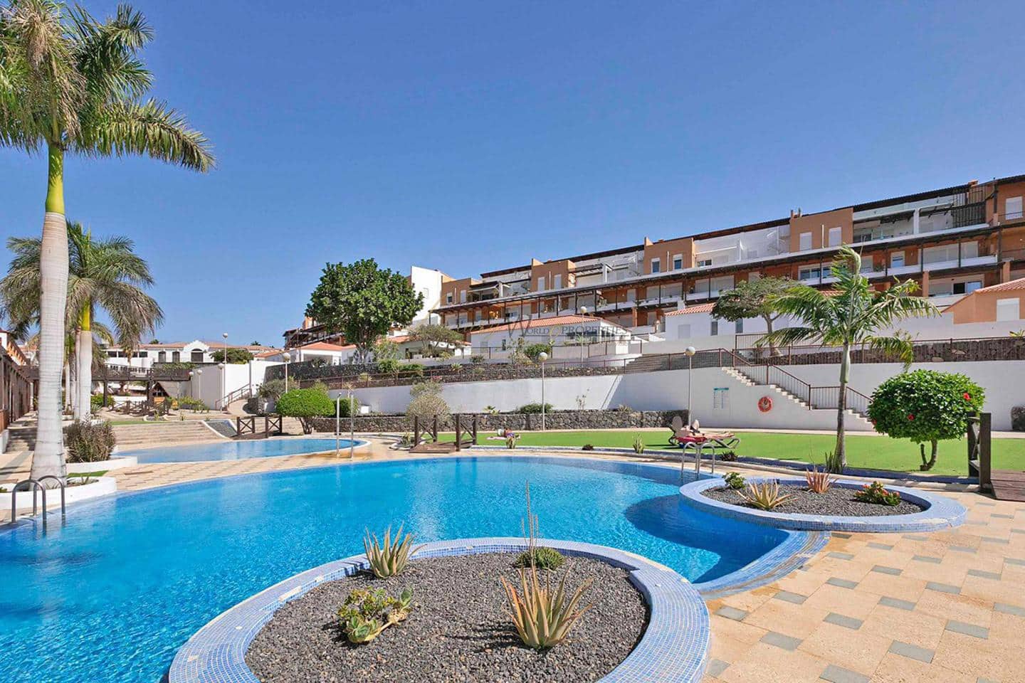 3 bedroom Villa for sale in Amarilla Golf with pool garage - € 690,000 (Ref: 9401744)