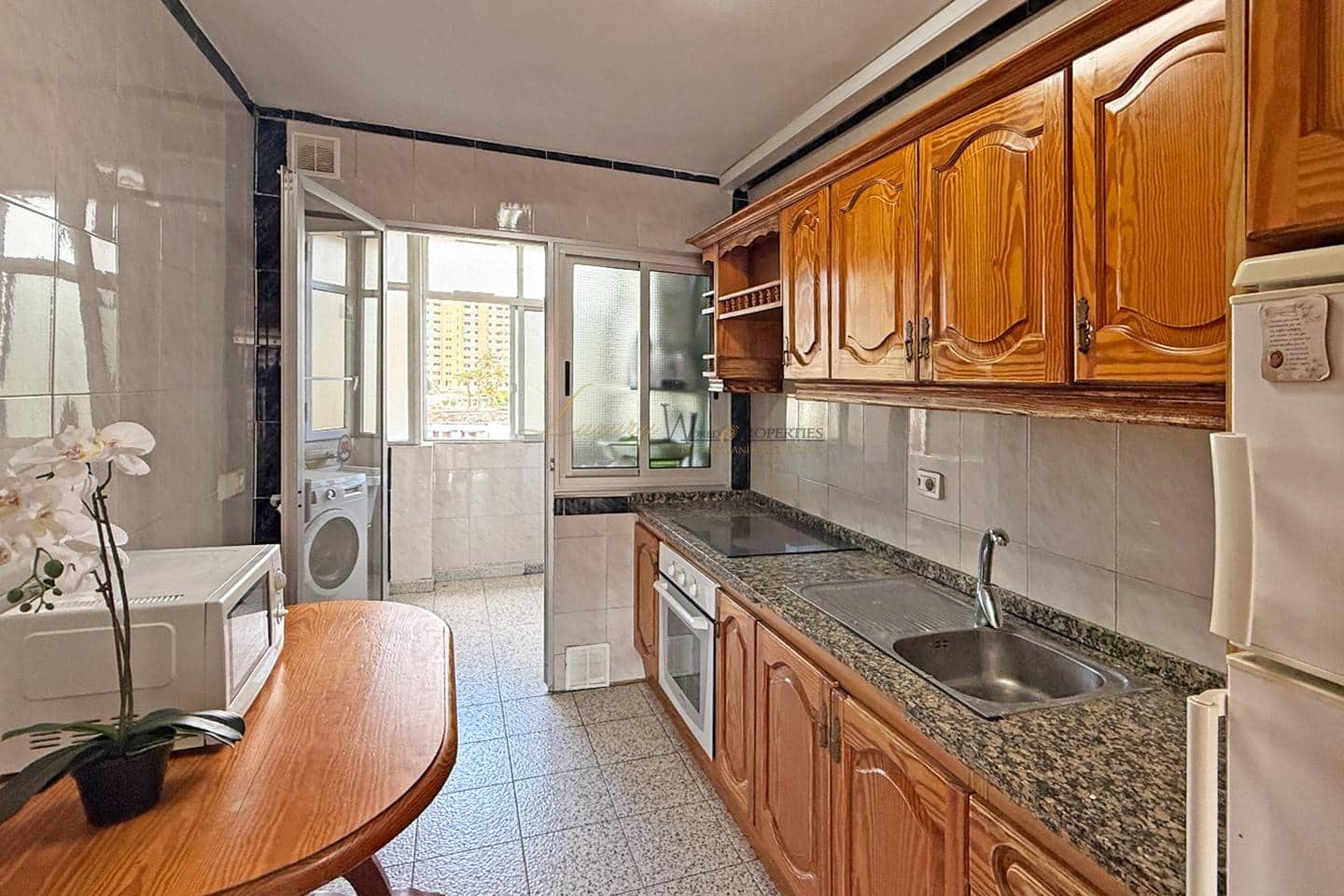 3 sypialnia Mieszkanie na sprzedaż w Los Cristianos z basenem - 495 000 € (Ref: 9421494)