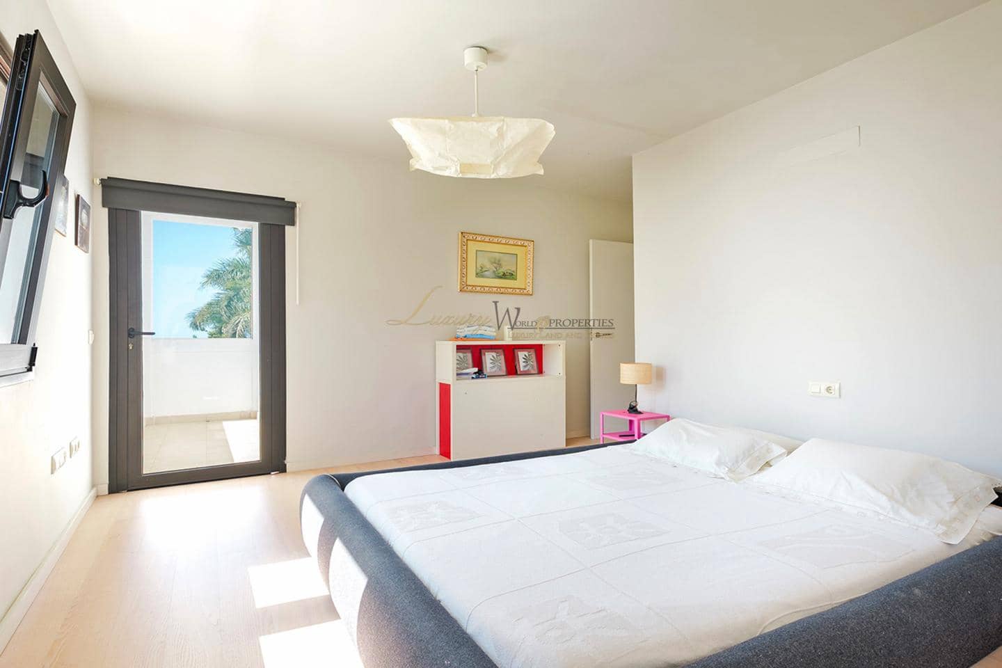 5 quarto Moradia para venda em Costa Adeje com piscina garagem - 2 730 000 € (Ref: 9426491)