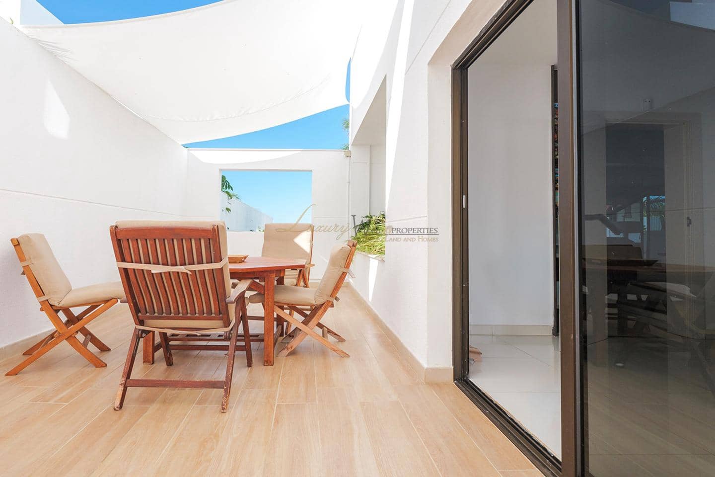 5 quarto Moradia para venda em Costa Adeje com piscina garagem - 2 730 000 € (Ref: 9426491)