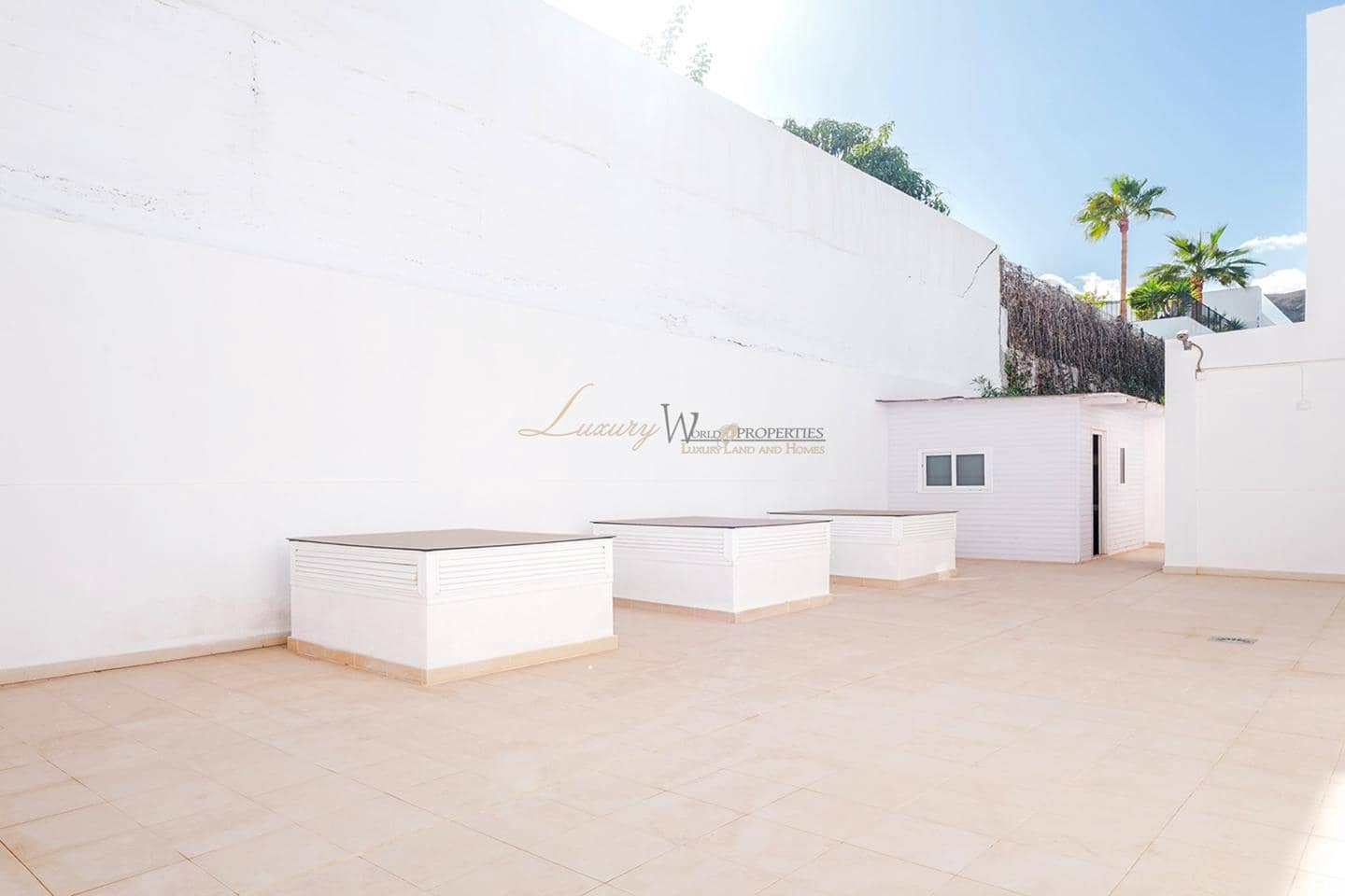 5 quarto Moradia para venda em Costa Adeje com piscina garagem - 2 730 000 € (Ref: 9426491)