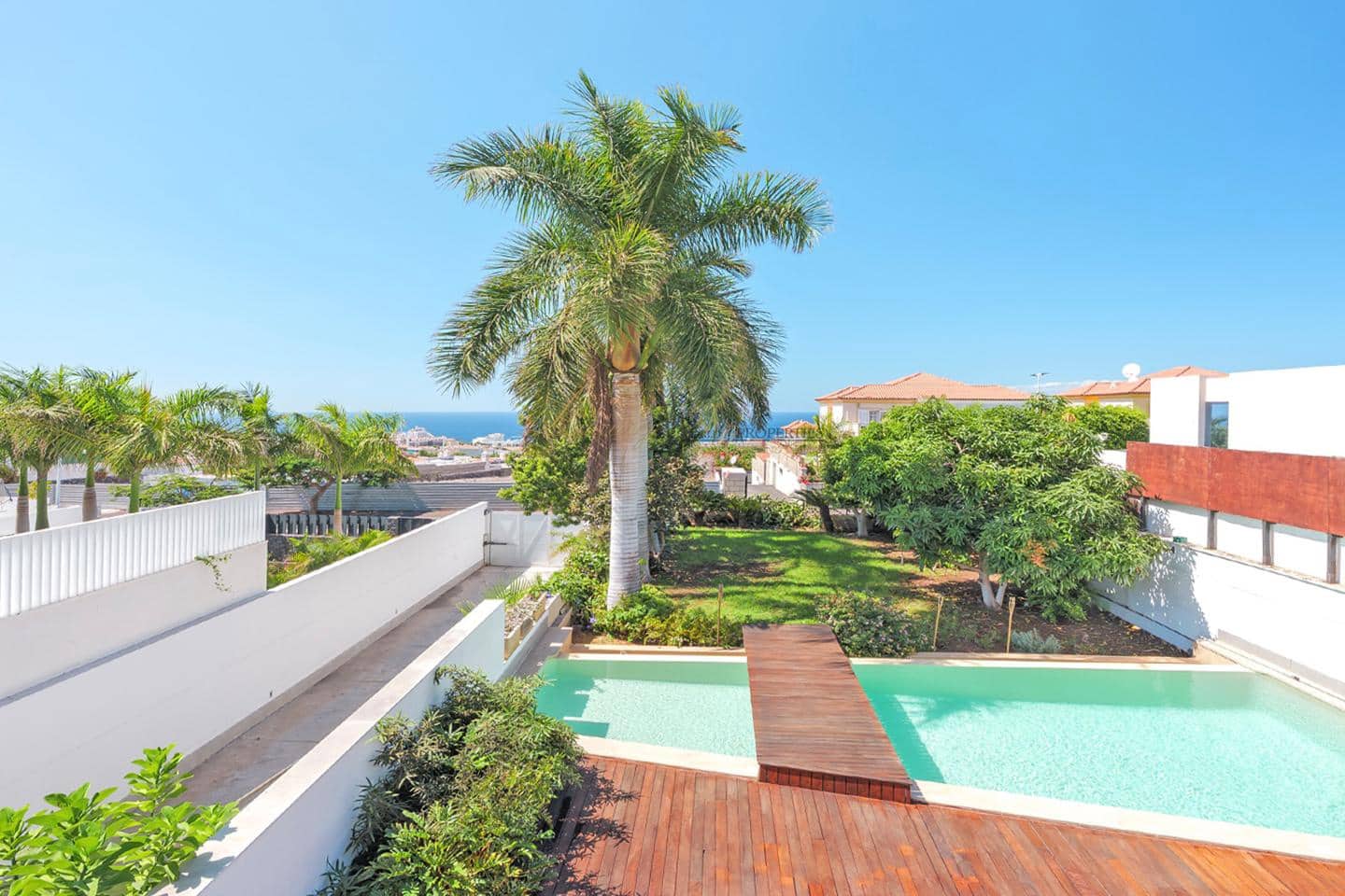 5 quarto Moradia para venda em Costa Adeje com piscina garagem - 2 730 000 € (Ref: 9426491)