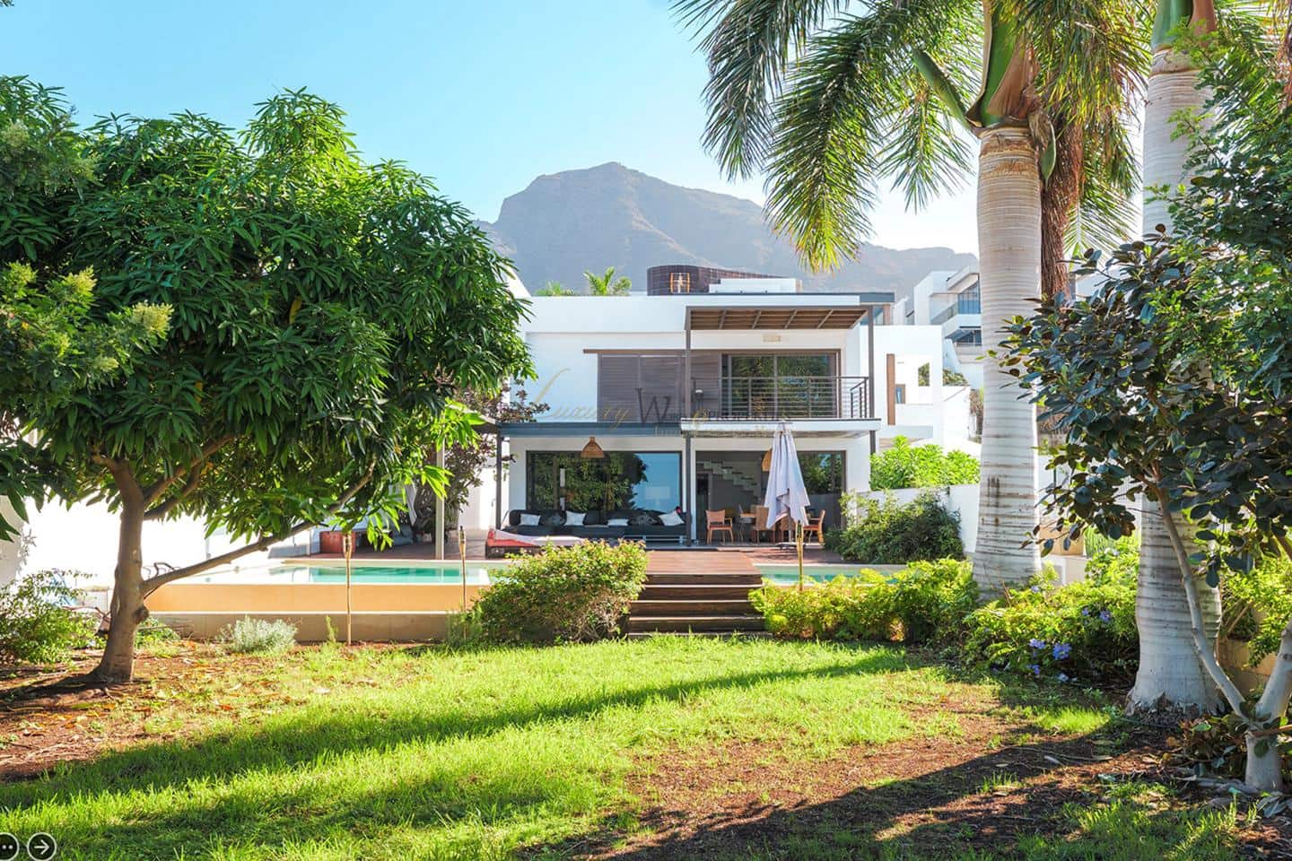 5 quarto Moradia para venda em Costa Adeje com piscina garagem - 2 730 000 € (Ref: 9426491)