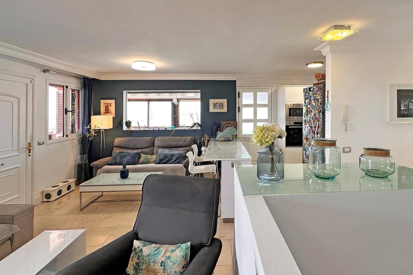 4 chambre Villa/Maison à vendre à Costa Adeje avec piscine garage - 630 000 € (Ref: 9431996)