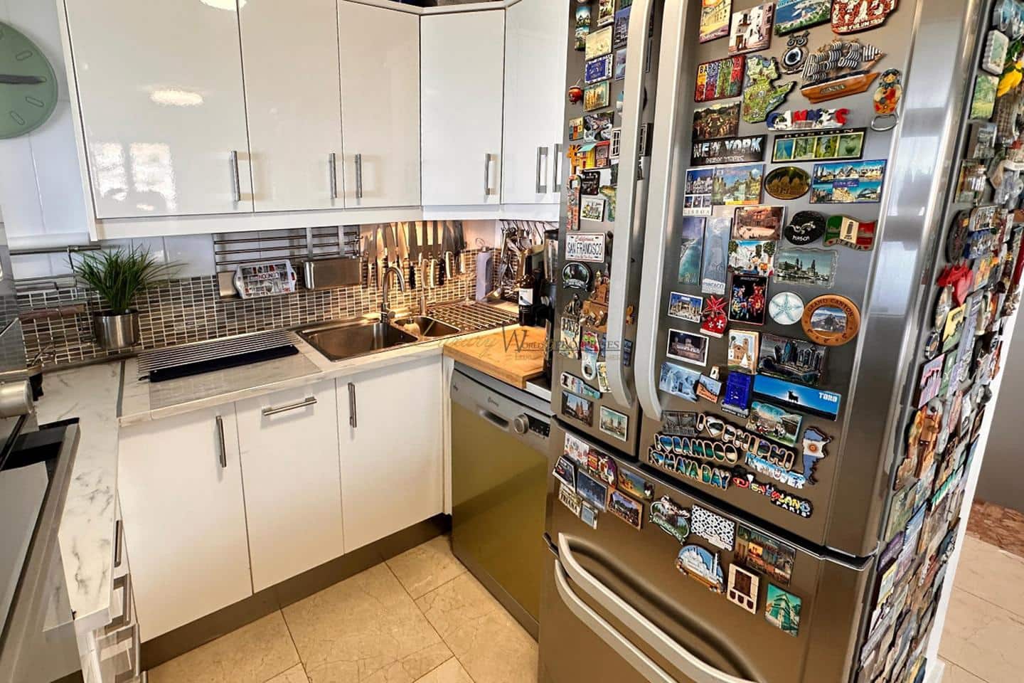 4 chambre Villa/Maison à vendre à Costa Adeje avec piscine garage - 630 000 € (Ref: 9431996)