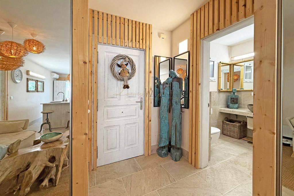 2 bedroom Flat for sale in Costa Adeje with pool garage - € 449,000 (Ref: 9492742)