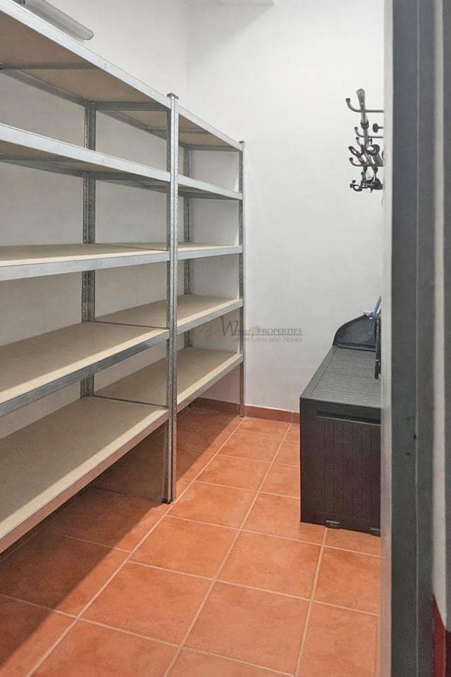 2 bedroom Flat for sale in La Caleta Adeje with pool garage - € 995,000 (Ref: 9500742)