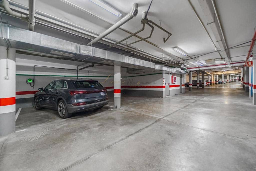 2 bedroom Flat for sale in La Caleta Adeje with pool garage - € 995,000 (Ref: 9500742)