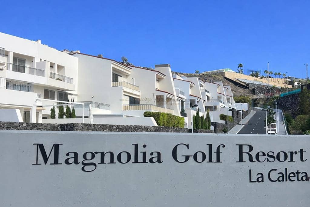 2 bedroom Flat for sale in La Caleta Adeje with pool garage - € 995,000 (Ref: 9500742)