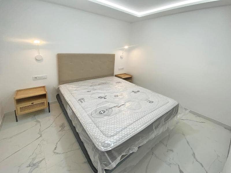 Piso de 2 habitaciones en Los Cristianos en venta con piscina - 262.500 € (Ref: 9510198)