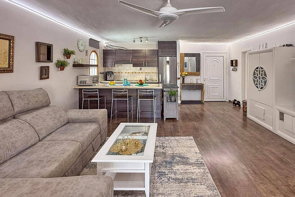 1 sypialnia Mieszkanie na sprzedaż w Costa Adeje z basenem - 294 000 € (Ref: 9532625)