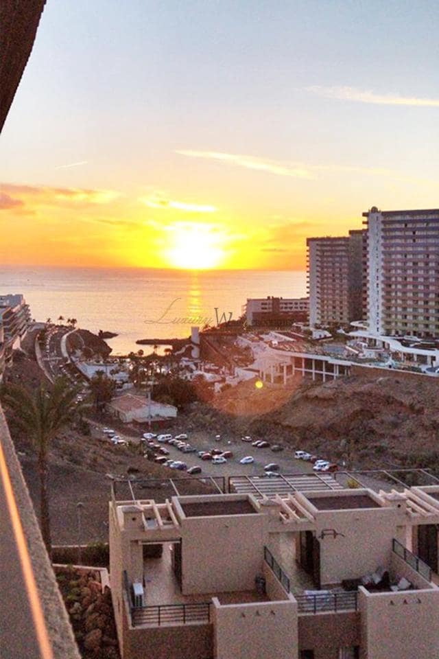 Piso de 2 habitaciones en Playa Paraiso en venta con piscina garaje - 359.000 € (Ref: 9542476)