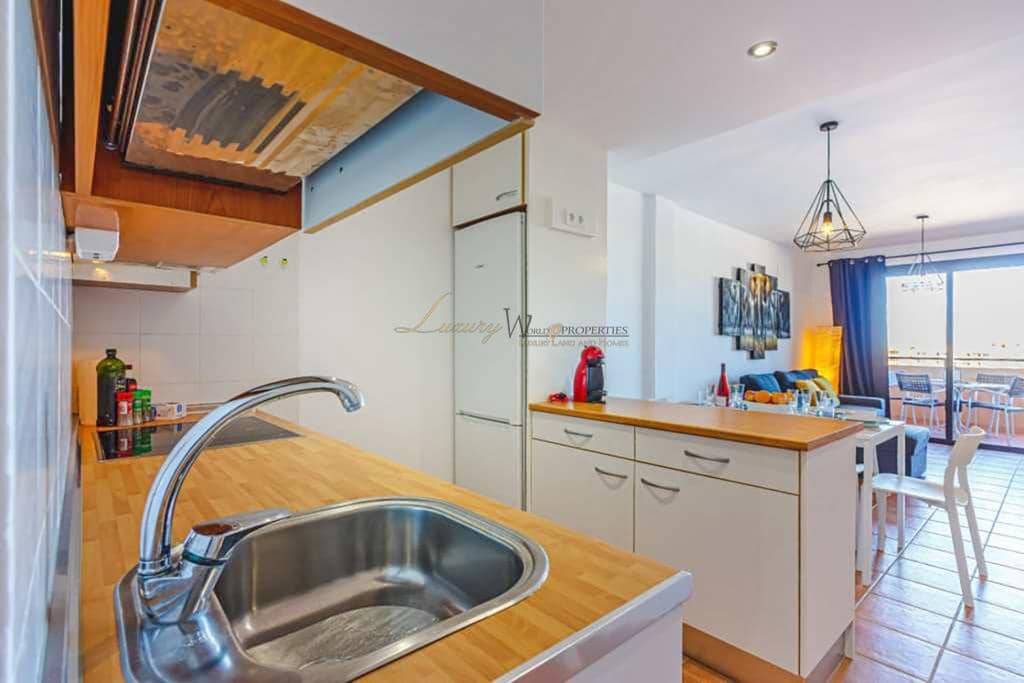 Piso de 2 habitaciones en Playa Paraiso en venta con piscina garaje - 359.000 € (Ref: 9542476)