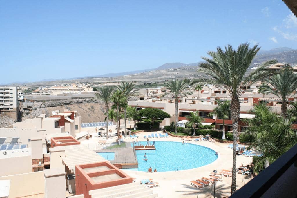 Piso de 2 habitaciones en Playa Paraiso en venta con piscina garaje - 359.000 € (Ref: 9542476)