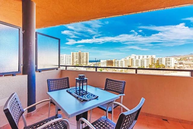 Piso de 2 habitaciones en Playa Paraiso, Adeje en venta con piscina garaje - 359.000 € (Ref: 9542476)