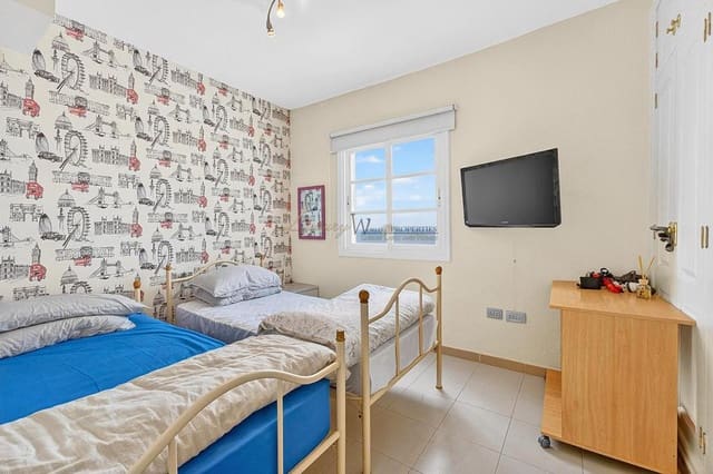 3 sovrum Villa till salu i Torviscas Centro y Alto, Adeje med pool garage - 659 000 € (Ref: 9550225)