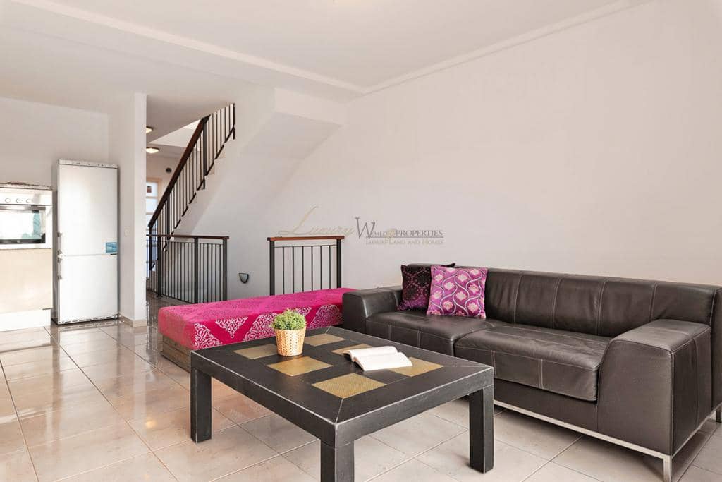 3 quarto Moradia para venda em Costa Adeje com piscina garagem - 885 000 € (Ref: 9569926)