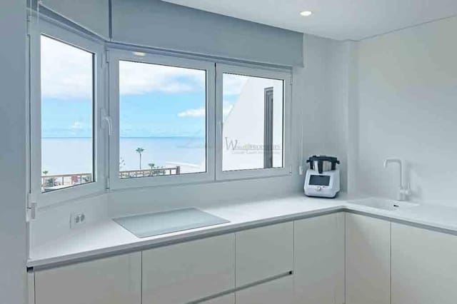 2 quarto Apartamento para venda em Los Gigantes, Santiago del Teide com piscina - 550 000 € (Ref: 9585127)