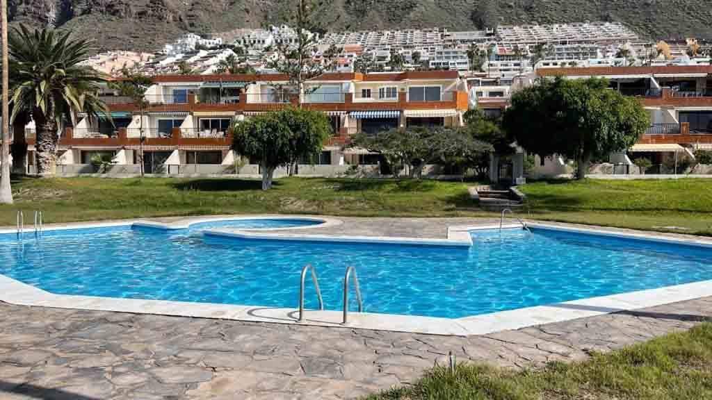 2 quarto Apartamento para venda em Los Gigantes com piscina - 550 000 € (Ref: 9585127)