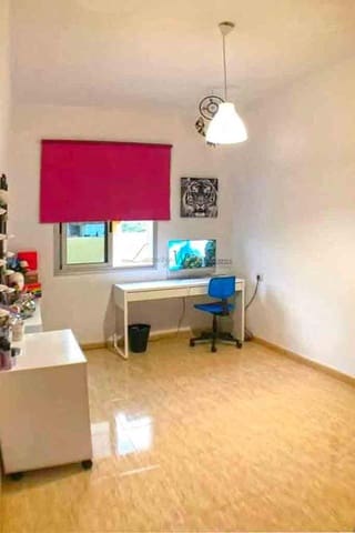 Chalet de 3 habitaciones en San Isidro de Abona, Granadilla de Abona en venta con garaje - 310.000 € (Ref: 9632653)