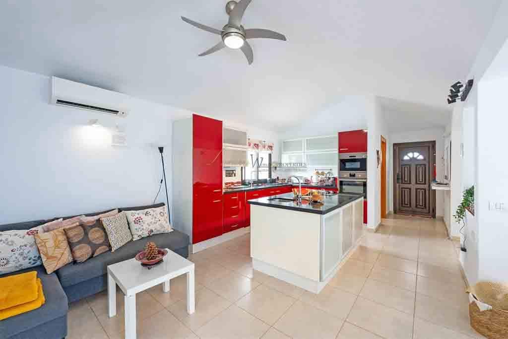 4 soveværelse Villa til salg i Amarilla Golf med swimmingpool garage - € 1.100.000 (Ref: 9632654)