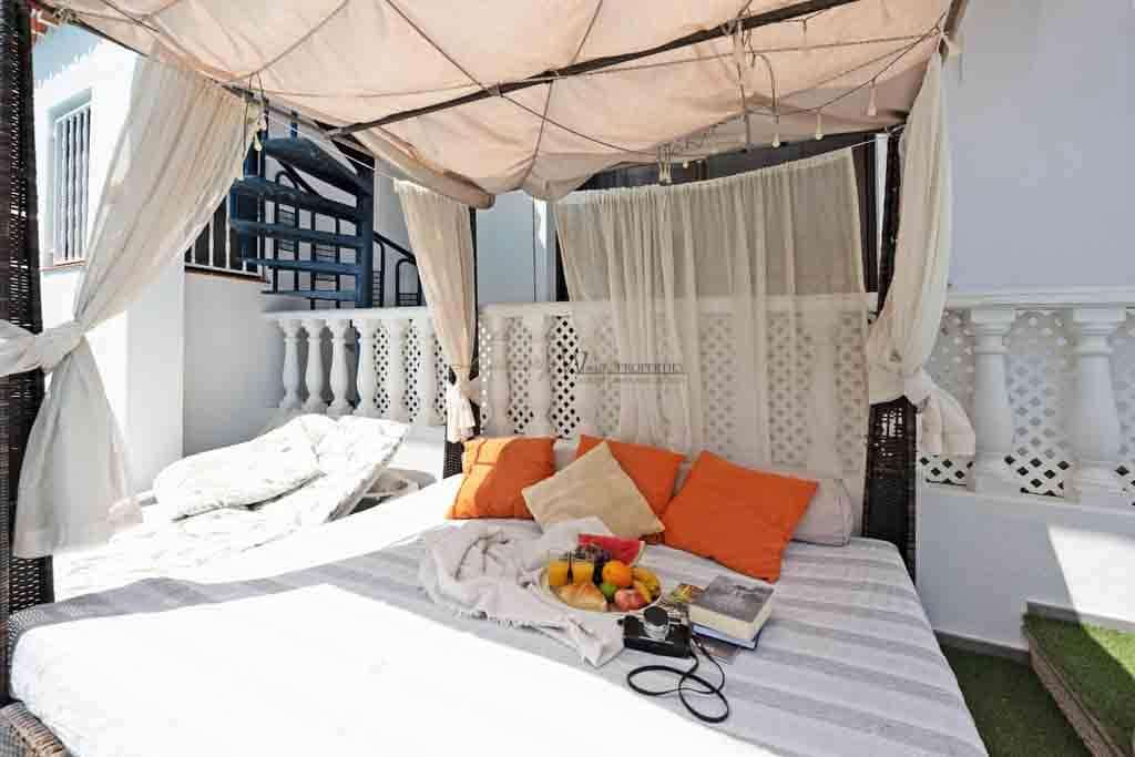 4 soveværelse Villa til salg i Amarilla Golf med swimmingpool garage - € 1.100.000 (Ref: 9632654)