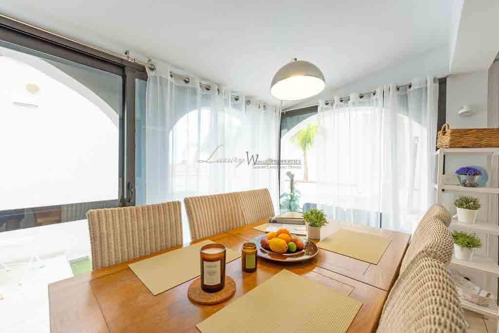 4 soveværelse Villa til salg i Amarilla Golf med swimmingpool garage - € 1.100.000 (Ref: 9632654)