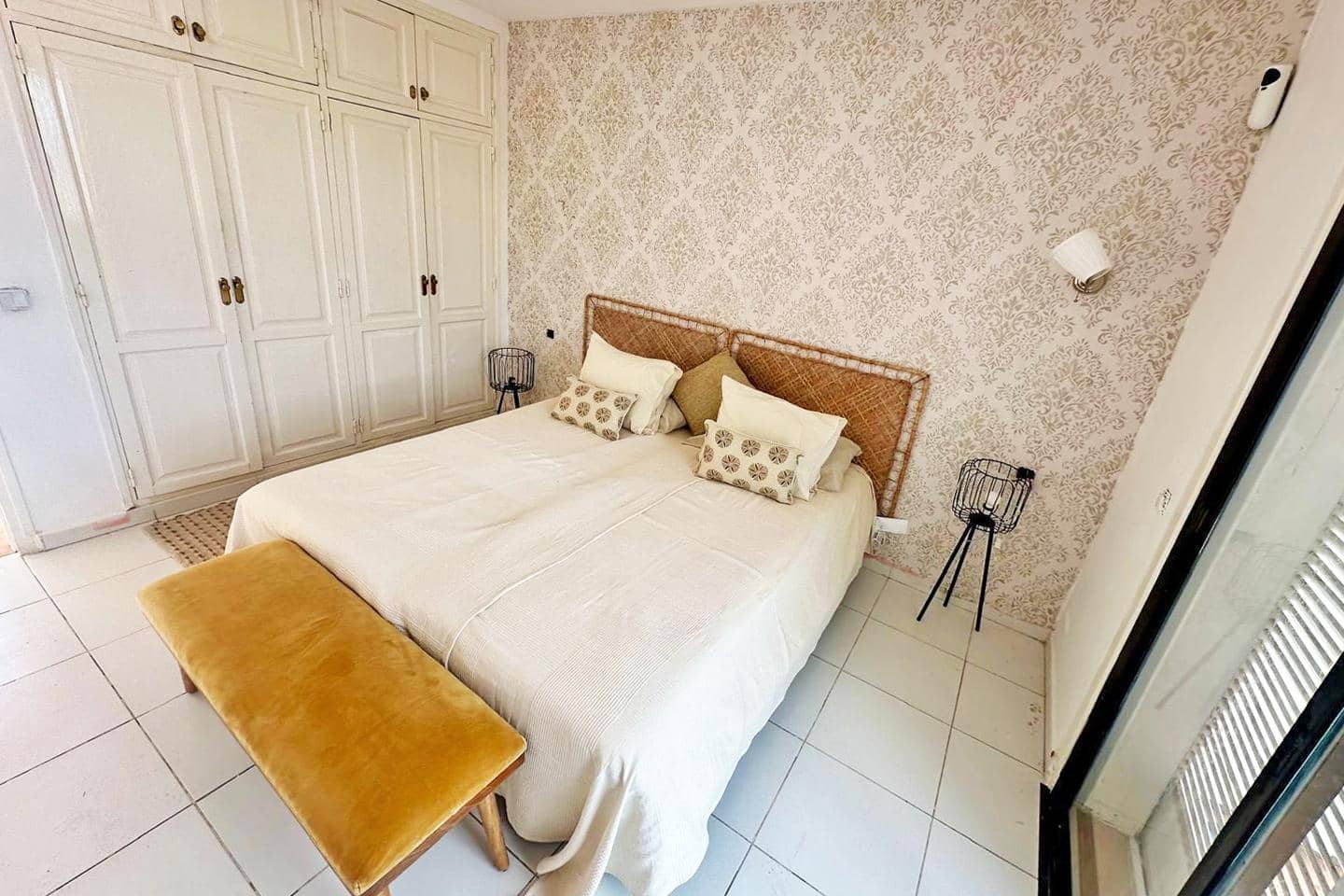 1 bedroom Flat for sale in Costa Adeje with pool - € 250,000 (Ref: 9635072)