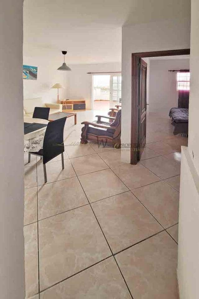 6 bedroom Villa for sale in Buzanada - € 750,000 (Ref: 9646363)