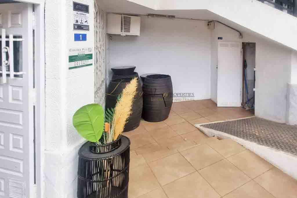 1 sovrum Företag till salu i Costa Adeje - 360 000 € (Ref: 9649814)