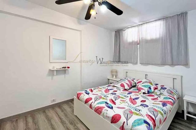 1 bedroom Flat for sale in Playa de las Américas, Adeje with pool - € 280,000 (Ref: 9650273)