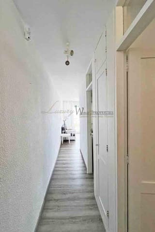 1 bedroom Flat for sale in Playa de las Américas, Adeje with pool - € 280,000 (Ref: 9650273)